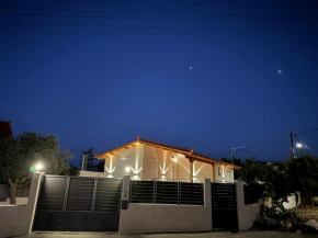 Secret Garden Airport-Beach Villas & Tiny Home 300m from famous Davis Beach